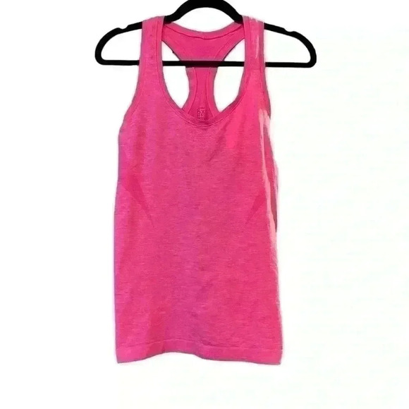Victoria's Secret Tops - Victoria’s Secret (VSX Sport) Women’s Pink Tank size Medium